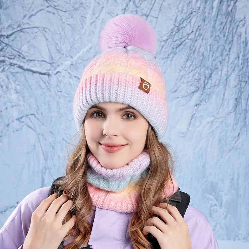 Winter Lady Warm Hat Scarf Two-piece Set Fleece Thickened Gradual Change Color Knitted Skiing Hat Fashion Pullover Hat for Women 4