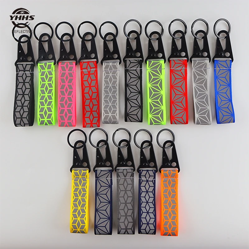 Porte-clés réfléchissants de 10cm, pendentif réflecteur haute visibilité, marqueur de sécurité routière pour sac de cyclisme de nuit, accessoires de voiture