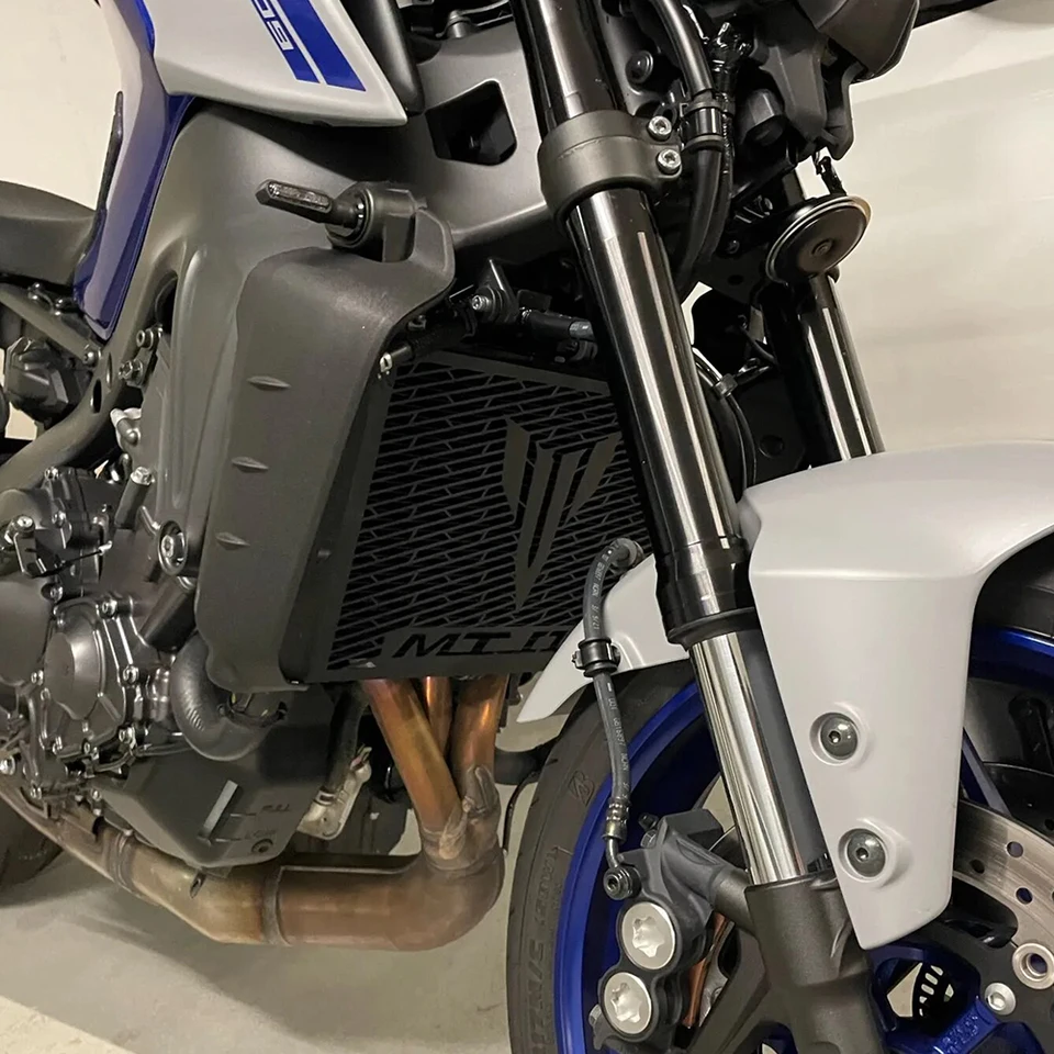 ⭐美品YAMAHA MT-09 　Y'sギァラジエーターガード ワイズギア YAMAHA MT-09 ラジエターカバー Q5K-YSK-146-E04 : Parts