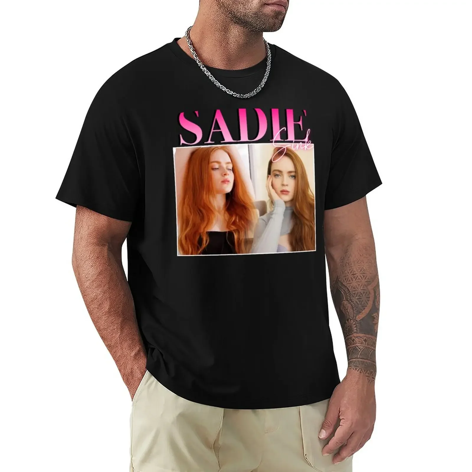 

Sadie Sink 90s Retro Design T-Shirt funnys heavyweights for a boy Short sleeve tee mens graphic t-shirts