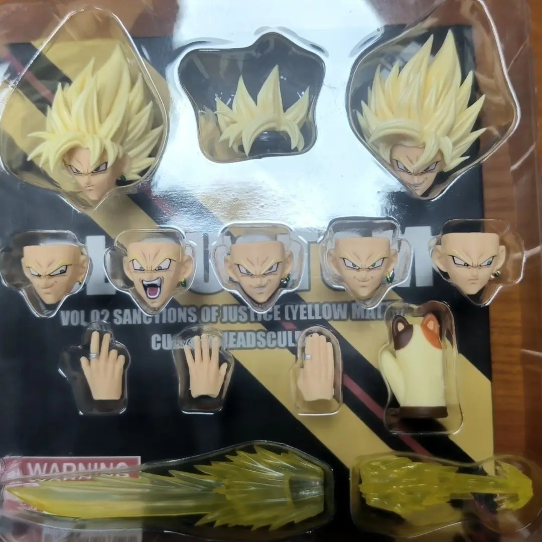 

Оригинальный флуоресцентный Драконий жемчуг Shf Zamasu цвет черный Сон Гоку замасу голова резьба оружие аксессуары упаковка детская игрушка