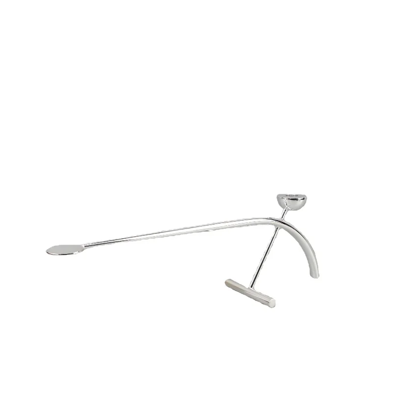Modern simple metal semicircular curved candlestick ornament hotel western restaurant dining room living room home decoration