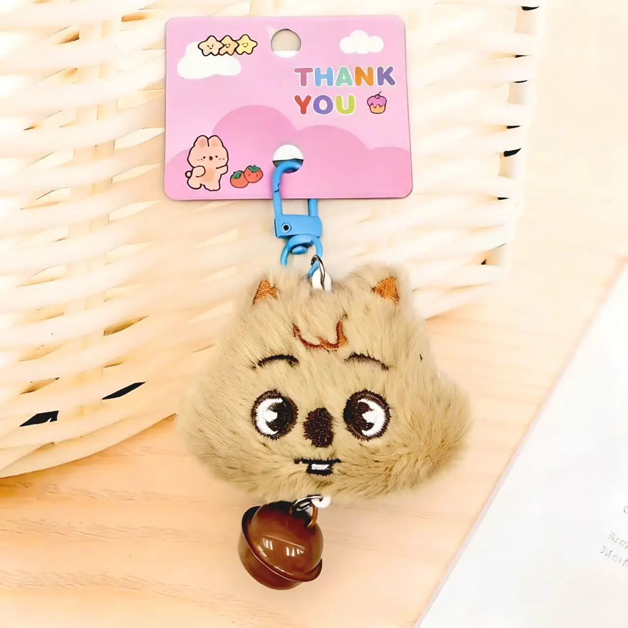 

Милый плюшевый брелок Stray Kids SKZOO: мультяшная голова животного с колокольчиком, креативный кулон для сумки, подарок для фанатов