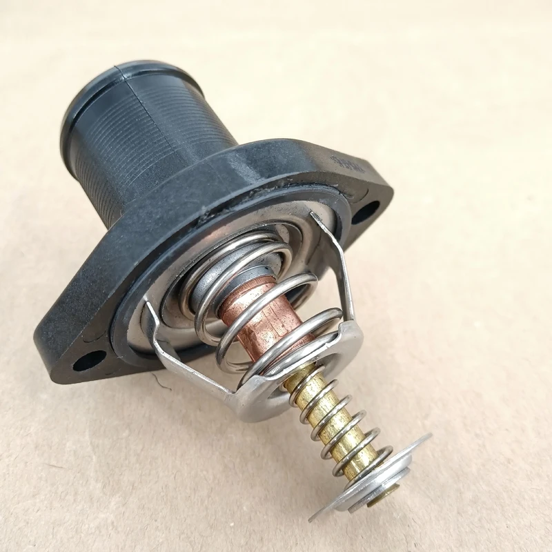 

Cooling System Thermostat Engine Internal Accessories Used For Citroen C2 C5 C4 Peugeot 607 407 307 308 206 1338A0 1338.A0