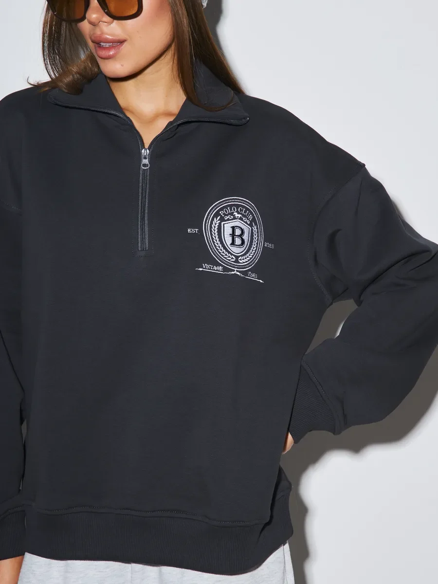 Bluza z klapą zapinaną na zamek, w stylu retro, z nadrukiem odznaki, z długim rękawem, luźna, sportowa, idealna dla studentów, na jesień i zimę.