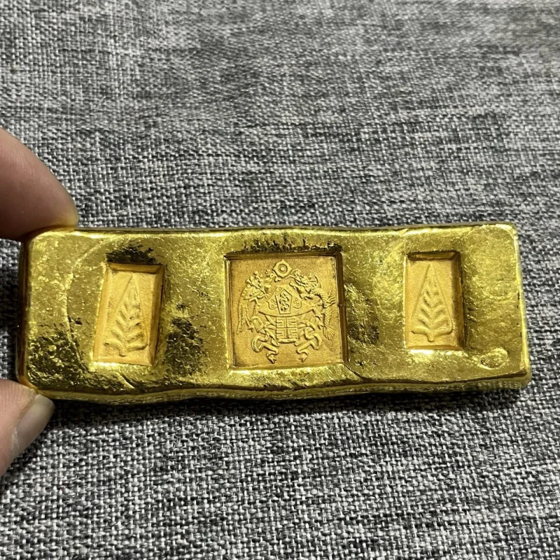 Ming Dynasty gold ingot, gilded solid brass gold bar, collectible Jinmao Dragon and Phoenix gold bar, decorative piece, film pro