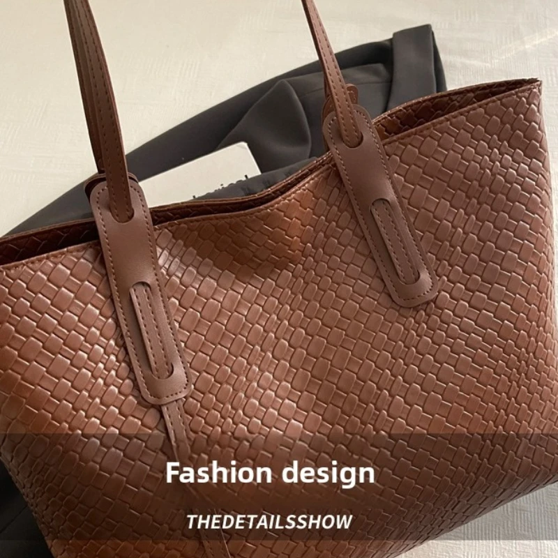 Gewebte Textur-Tragetasche, große Kapazität, weiche Lederhandtasche, elegante Alltagstasche, Pendler-Tasche, geeignet für die Arbeit – Detail 16