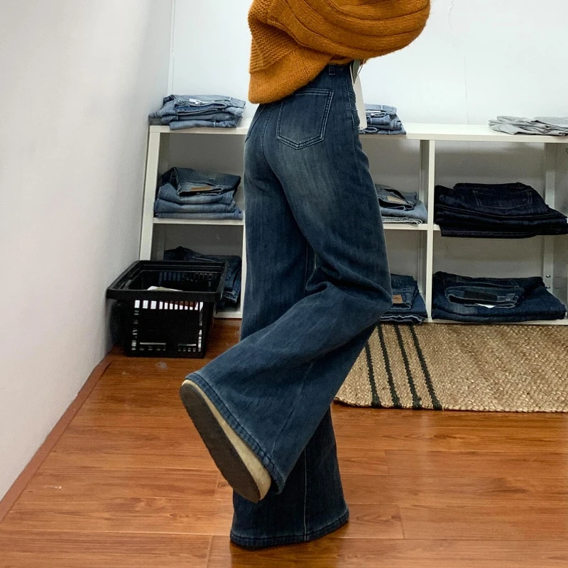 بنطلون جينز نسائي من الصوف عالي الخصر وواسع الساق من قماش الدنيم مسحوب قليلاً مريح مناسب 2025 طراز عصري