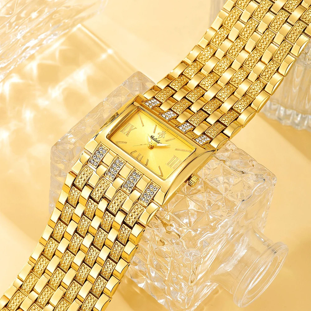 

Yalalusi Square-Dial Women's Watch Luxury Diamond-Set Bracelet Quartz Wristwatch Versatile Women's Watch Stylish Gift for Women