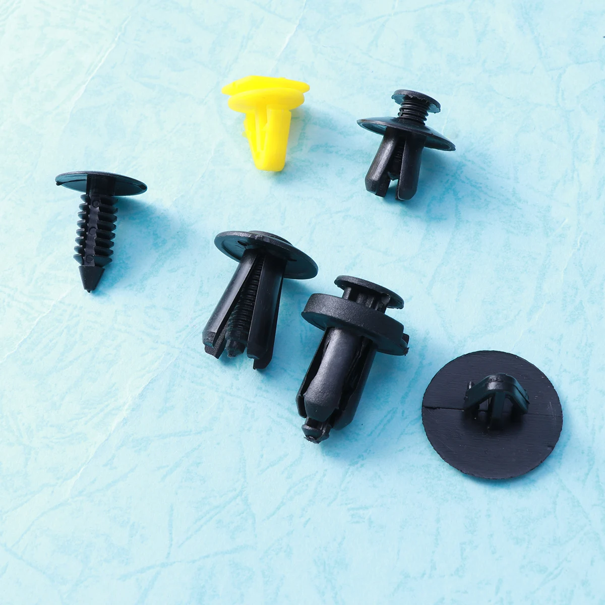 

500 pcs Automotive Bumper Fastener Rivet Car Door Trim Panel Retainer Nylon Push-In Heavy Duty Engine Cover Clips Vehicle
