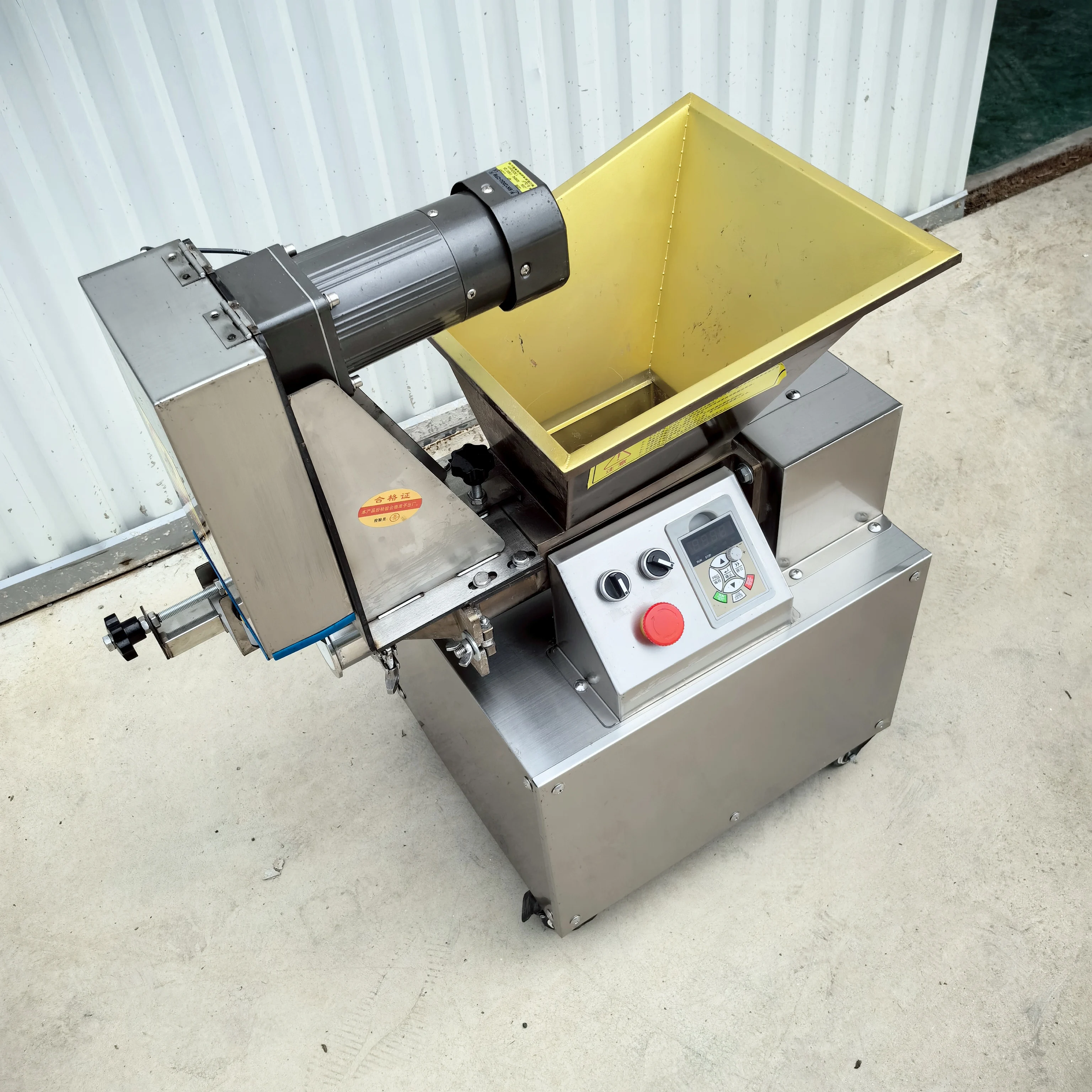 Weight Adjustable Dough Cutter Machine Stainless Steel Commercial For Kitchen Use Dough Divider Machine
