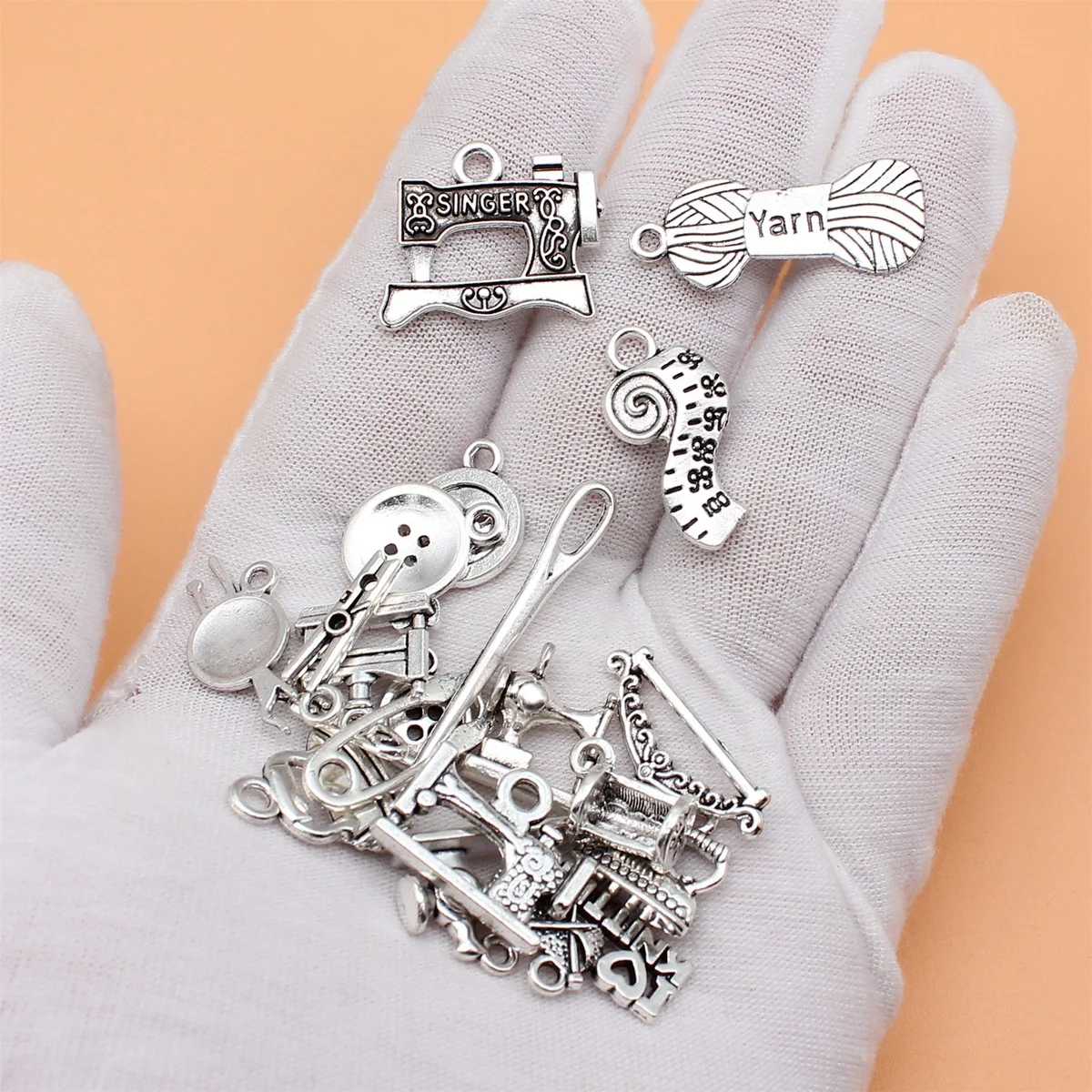 20pcs Sewing Knitting Sets Sewing Machine Irons Buttons Wool Hangers Paper Clips Charms Collection, 20 Styles, 1 of Each