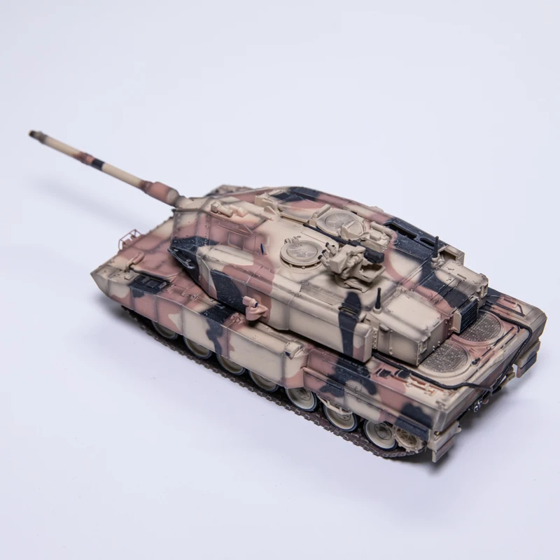 1/72 Scale Leopard 2A7PRO 2A7+ Tank Desert Camouflage PVC Tank Model Finished Tank Collectible