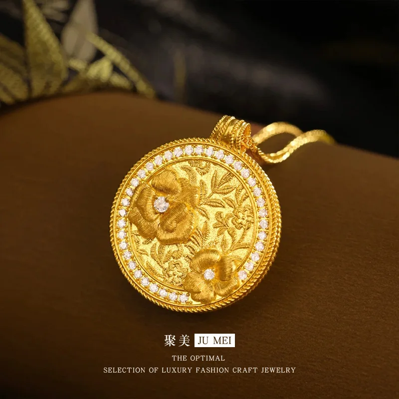 

Women's Peony Pendant, 24K Gold, AU999 | "Stability" engraving with leaf motifs, subtle professional elegance.