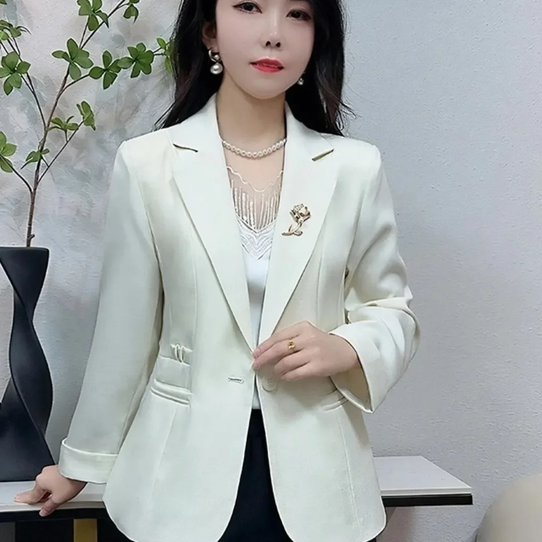 

2025 Spring Autumn New Chic Professional Suit Women's Outerwear Korean Fashion Slim Casual Jacket Short Tops Thin Office Blazer