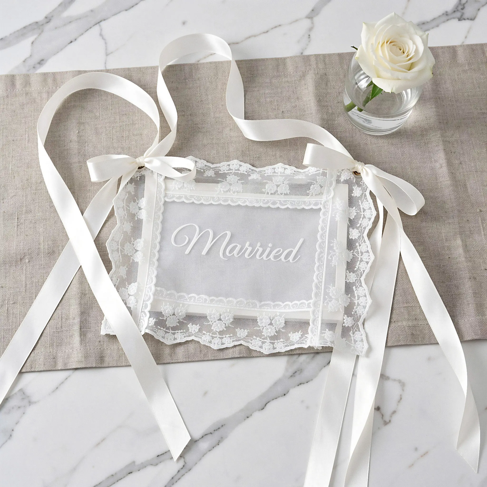 2Pcs Lace Wedding Chair Sign Back Banners Vintage Rustic Bridal Shower Sweetheart Table Decor Bride Groom Chair Decorations