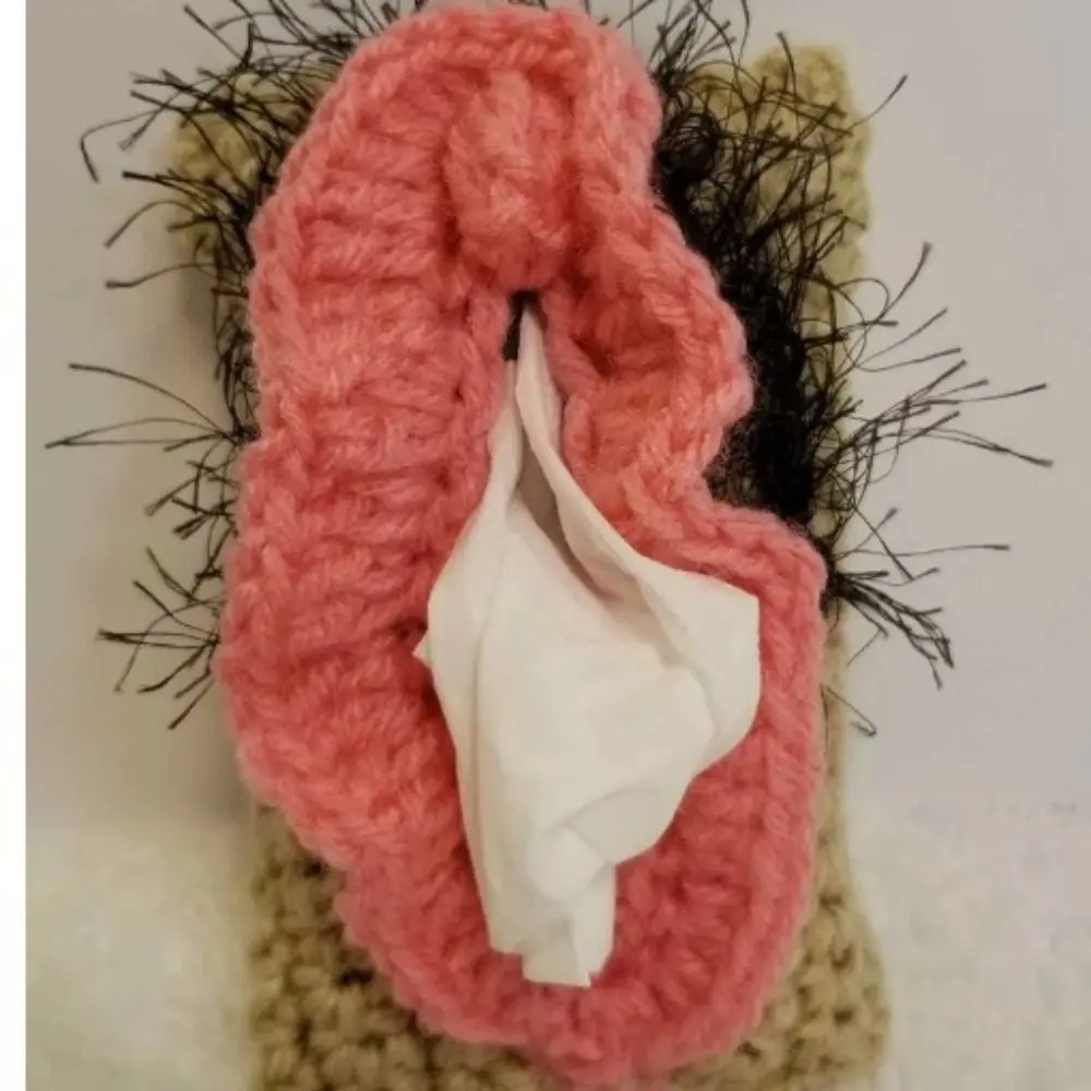 2024 Funny Tissue Holder Gift Creative Knitted Car Tissue Case Large Capacity Tissue Box for Home Living Room