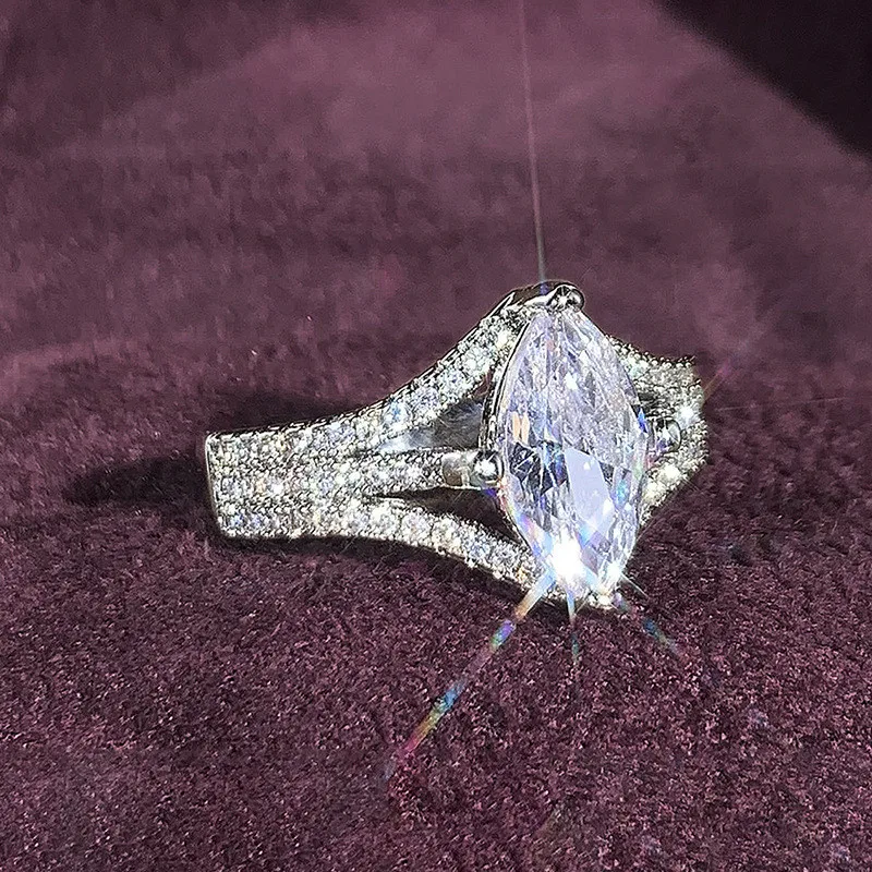 925 فضة عصري فاخر ماركيز قطع الدائري للنساء مشرق AAA مكعب زركونيا المشاركة الزفاف الزفاف الفرقة مجوهرات