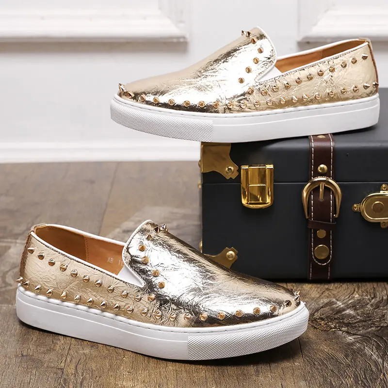 Fashion Rivet Gold  Loafers Men Comfortable Flat Slip-on Luxury Brand Leather Casual Shoes Men Large Size 48 Men Shoes Moccasins