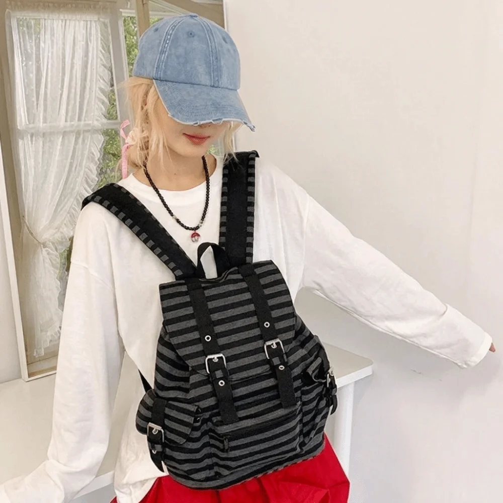 Casual Large Capacity Striped Backpack Korean Style Multi-pocket Students Schoolbag Y2K Nylon Hiking Camping Bag Women