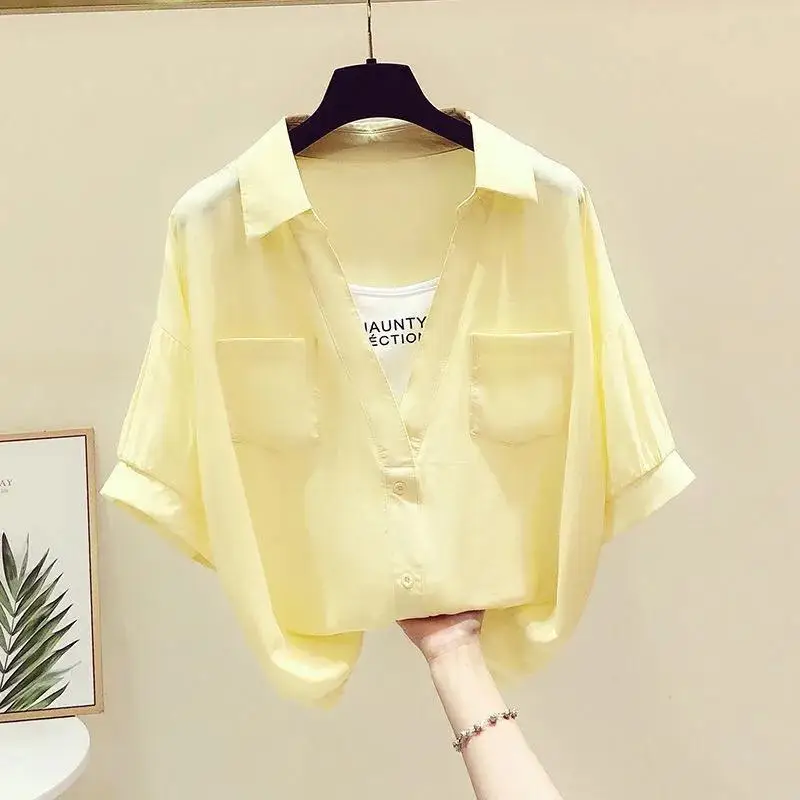 

Women's Casual Solid Color Short-sleeved Shirt 2025 Summer New Korean Version Loose Fake Two-piece Versatile Top Blusas De Mujer