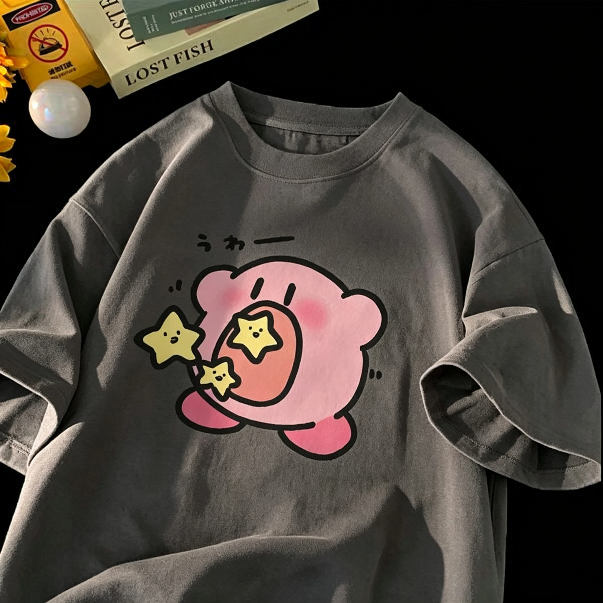 Niedliches Kirby-Eat-Star-Grafik-T-Shirt, Kawaii-Cartoon-Anime-T-Shirt für Damen, Herren und Kinder, lässiges Kurzarm-Oberteil, ästhetisches Geschenk für Fans – Detail 10