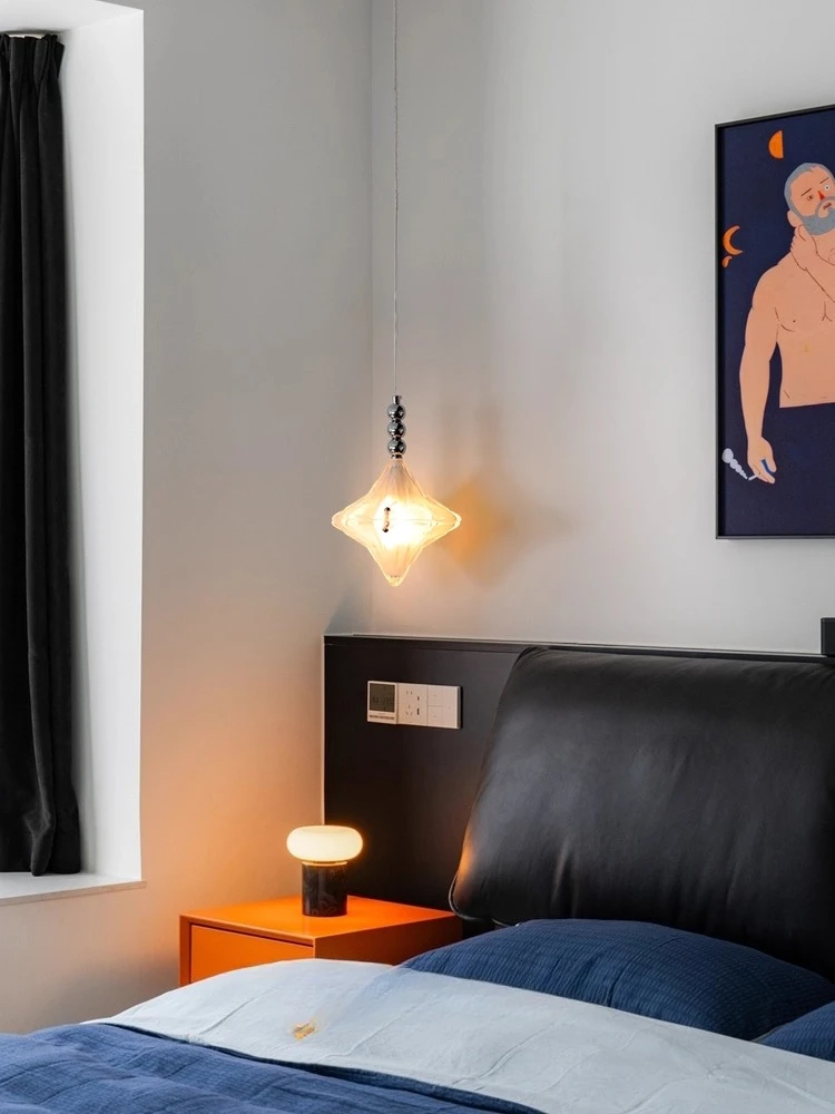 

French star small chandelier bedroom bedside lamp light luxury minimalist high-end cream antique children's room chandelier