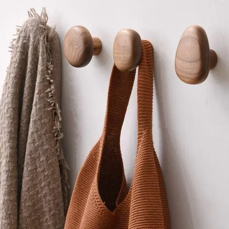 Gancho para ropa con mango de madera maciza, gancho para abrigo, puerta sin perforaciones montada en la pared, colgador de ropa con forma de guijarro, puerta de armario, organizador de cocina