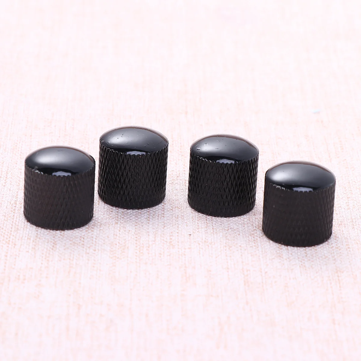 

4Pcs Metal Guitar Knobs Black 18x15mm Electric Guitar Tone Volume Knobs Glossy Dome Replacement Heavy Duty Buttons for Bass
