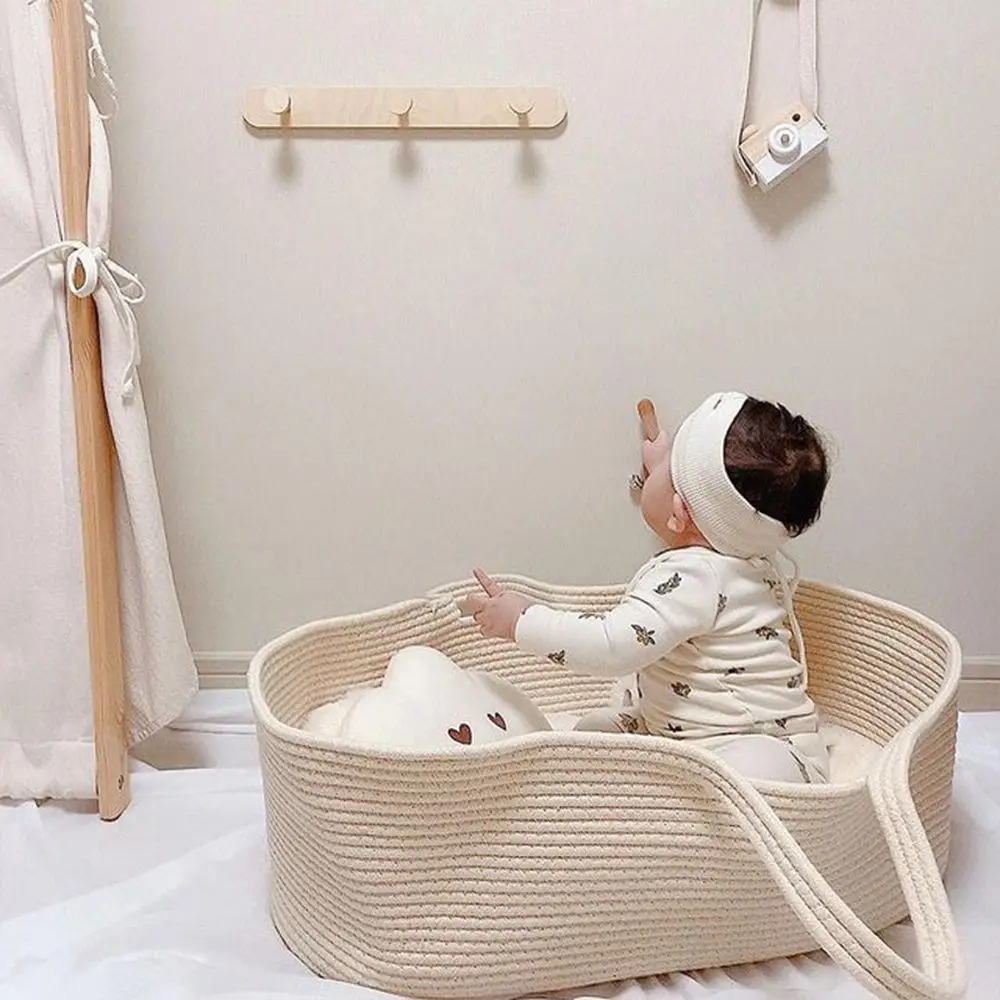 2022 Korean Style Baby Portable Cradle Newborn Car Portable Basket Woven Cradle Bed Out Sleeping Basket Woven Basket