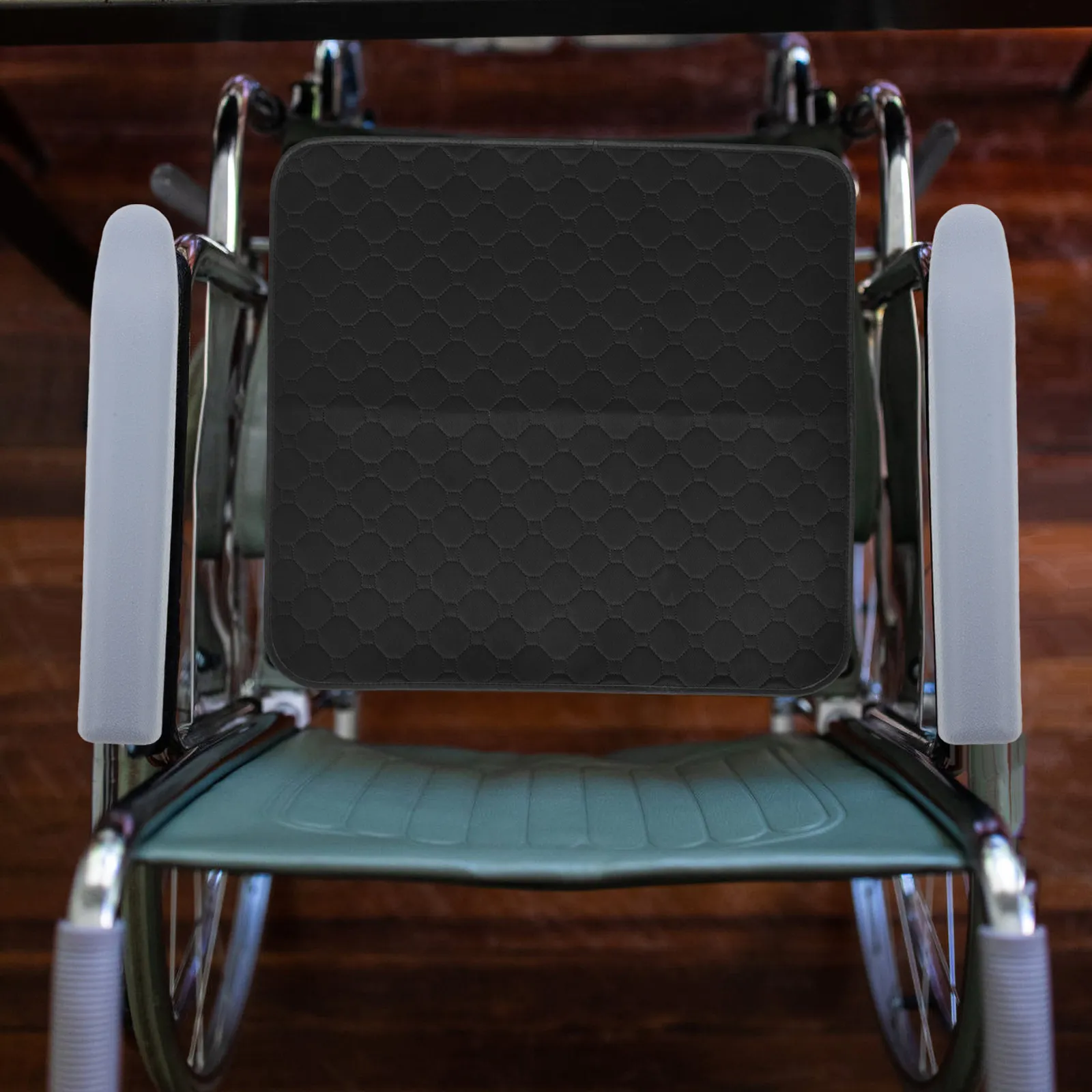 

2Pcs Wheelchair Armrest Pads Cushioned Covers Thick Comfortable Replacement Arm Pads for Seniors Transport Chairs Mobility