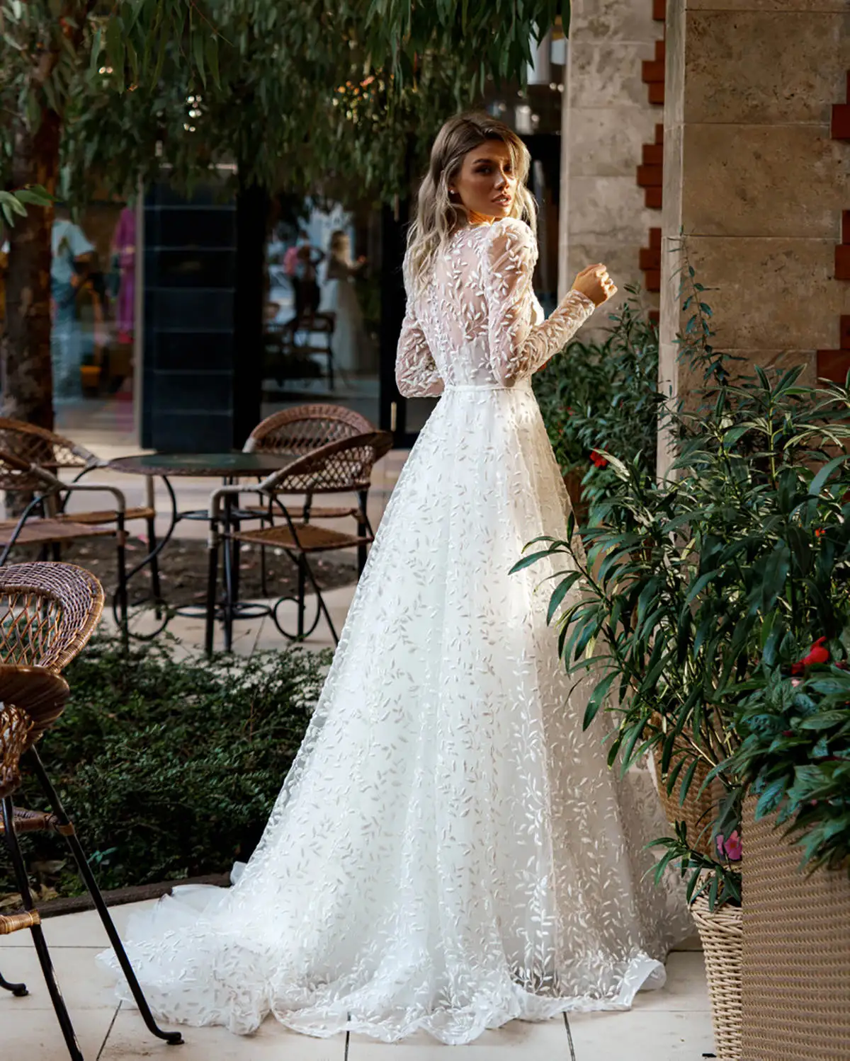 Elegant A-Line Wedding Dresses O-Neck Appliques Long Sleeve Floor Length Bridal Gowns Prom Dresses Vestido de novia Customized