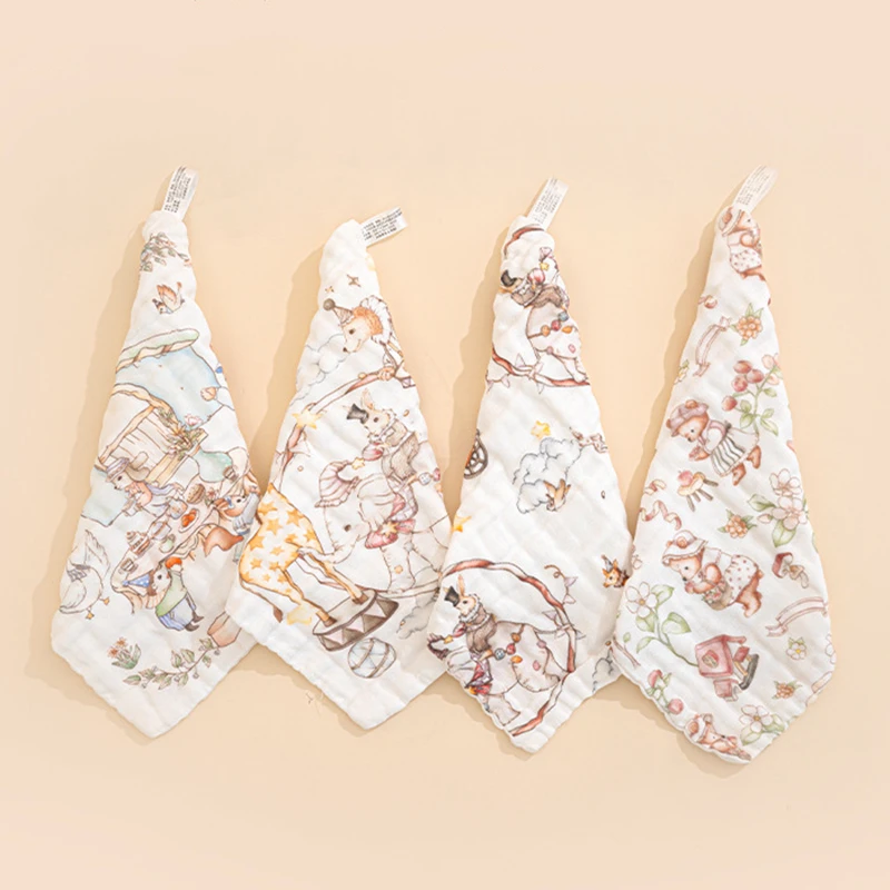 Baby Bibs And Burp Cloths Newborn Bebe Accessories 30*30CM With Hanging 100% Muslin Cotton 6 Layers Handkerchief Soft Towel