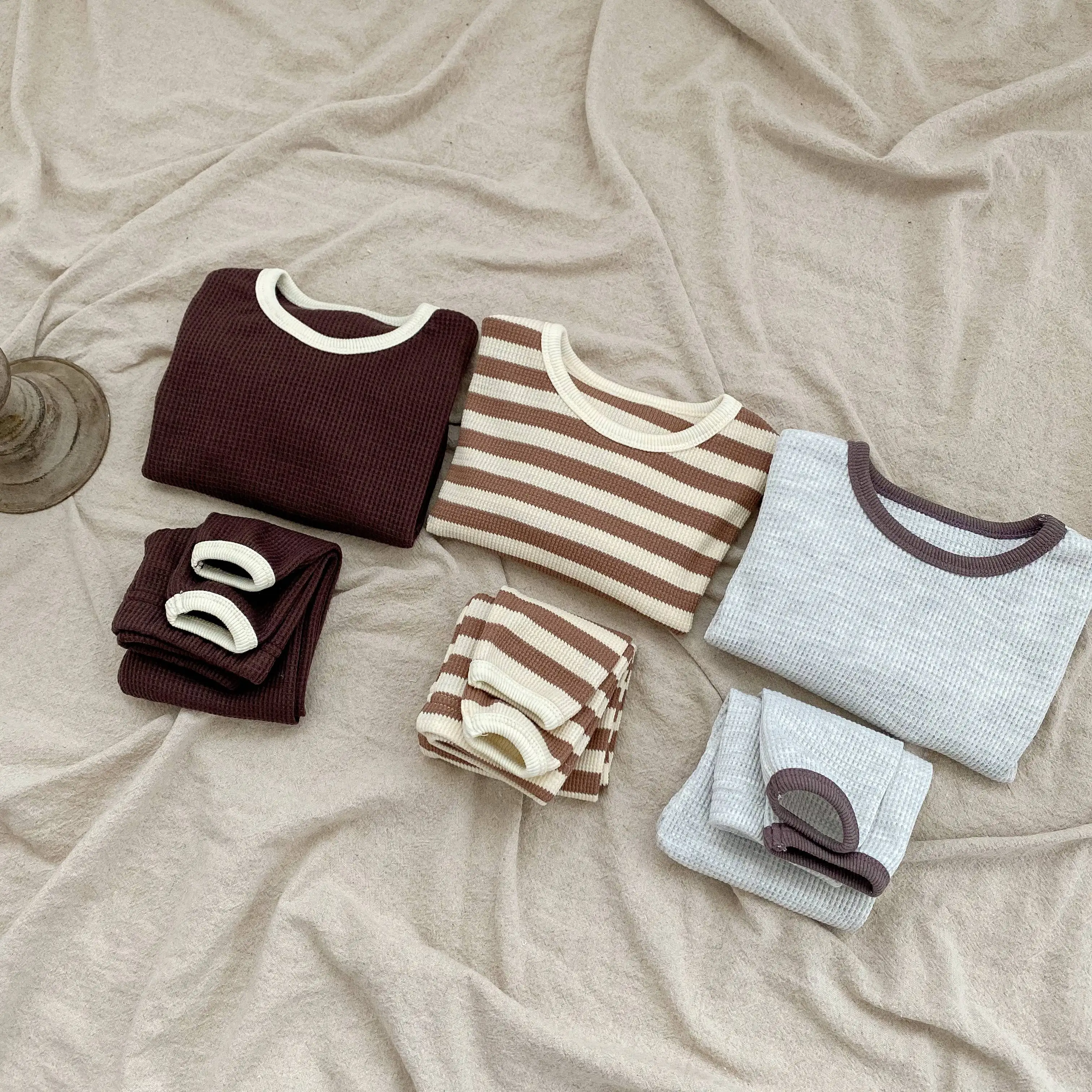 Autumn 2022 new baby comfortable and soft baby waffle suit Round Neck Long Sleeve Top + pants two piece set high quality