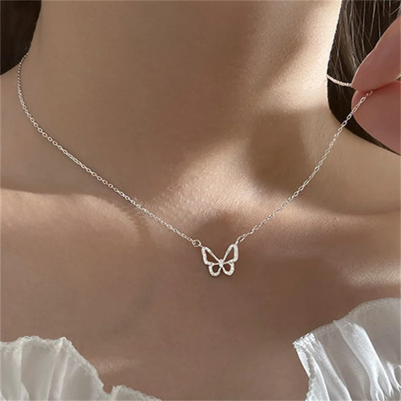 Einfache Hohle Kristall-Schmetterlings-Halskette, Modische Klassische Schlüsselbeinkette, Anhänger-Halskette für Frauen, Eleganter Schmuck – Detail 1