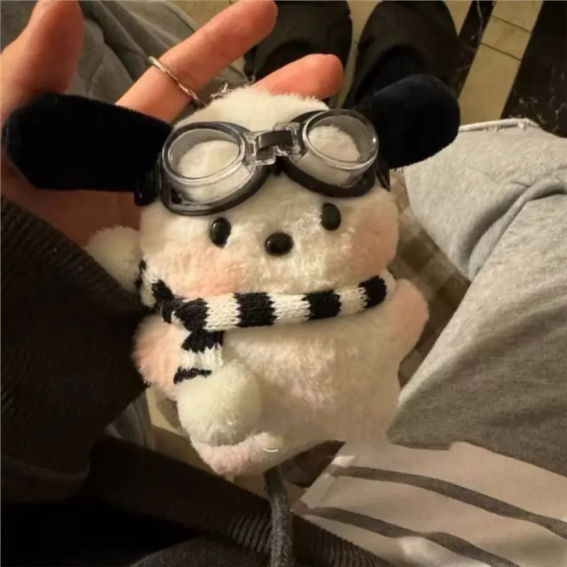 Colgante de peluche de dibujos animados con forma de coche y perro, colgante de mochila con forma de corazón para niña, muñeco creativo de pelo largo, muñeco de peluche pequeño