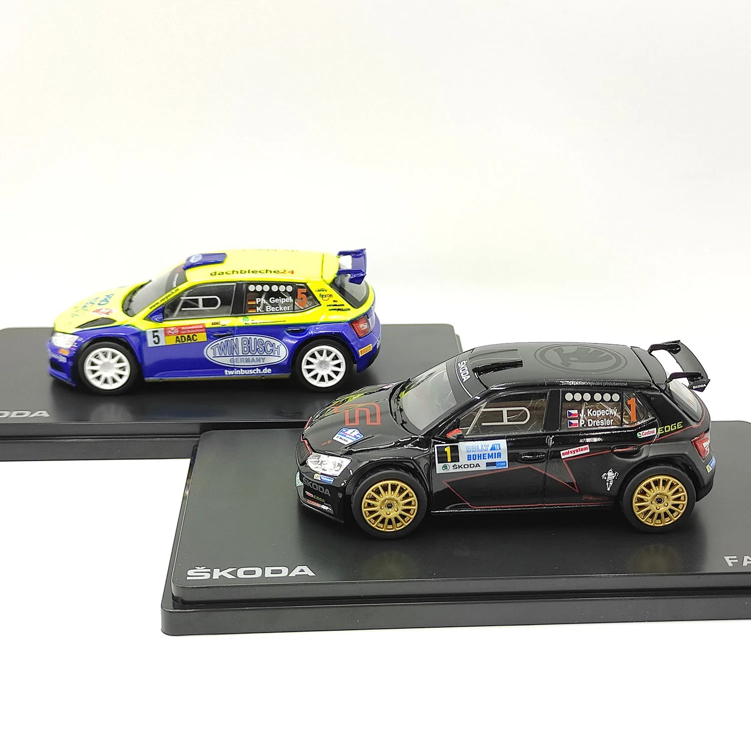 Diecast ABREX 1/43 Scale SKODA Fabia R5 2015 Alloy Car Model Collectible Toy Gift Souvenir Display Ornament