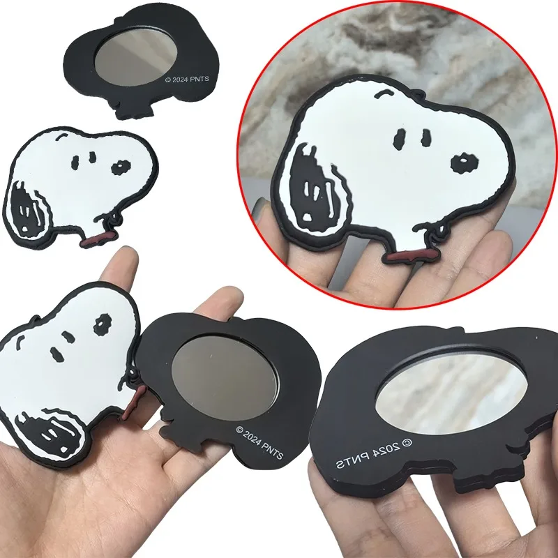 

Snoopy Style Children Acrylic Mirror Anime Character Student Portable High-definition Makeup Mirror Retro Creative Hand Mirror
