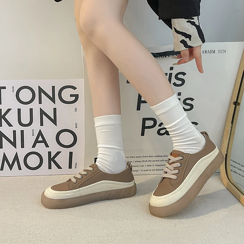 Women Casual Sneakers Platform Flat Bottom All-Match Spring  Autumn New Round Toe Lace Up Ladies Tennis Shoes Black Board Shoes