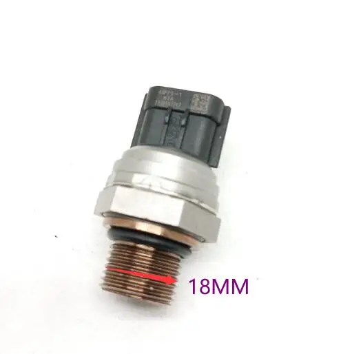 4703324 NEW Fuel rail high pressure sensor For Hitachi EX200-2/3 EX300-2/3 EX200-5 ZAX200 ZAX240 ZAX330 excavator 48PP3-1 18mm