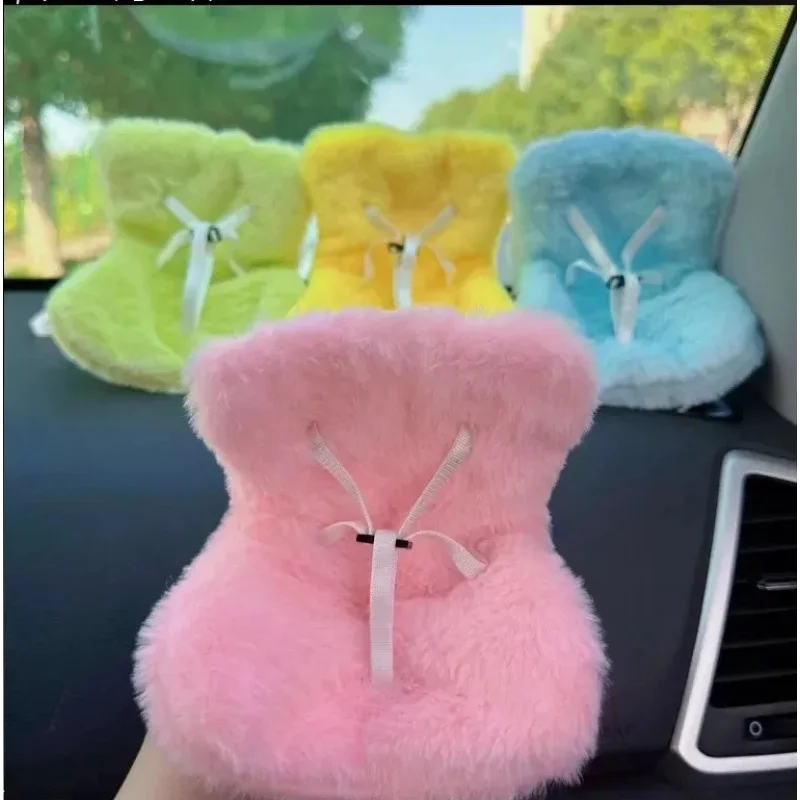 دمية صغيرة قطيفة مقعد السلامة Kawaii Labubu المعبود Kpop دمية أفخم مقعد سيارة الهواء رائحة العلاج الديكور سيارة حلية الهدايا