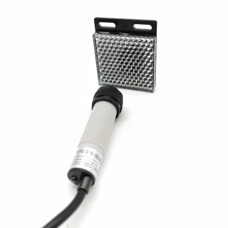 Photoelectric Switch 2m Sensing Detect Distance NPN PNP NO/NC M18  plastic Shell E3F Photocell Sensor Reflective Type