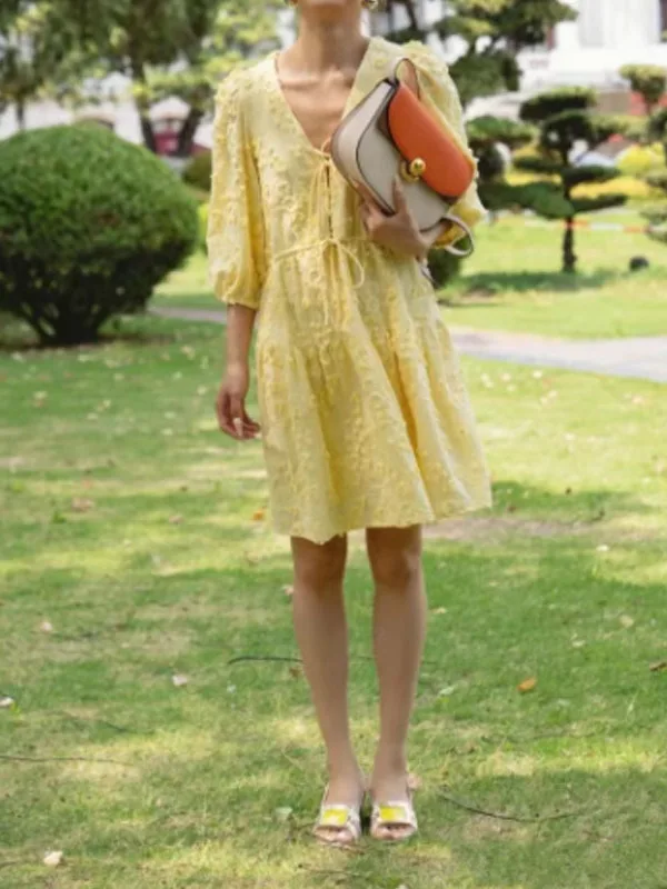 

Летнее молодежное платье с 3D-вышивкой цветами, желтое, с поясом, из хлопка, с круглым вырезом, коротким рукавом, А-силуэт