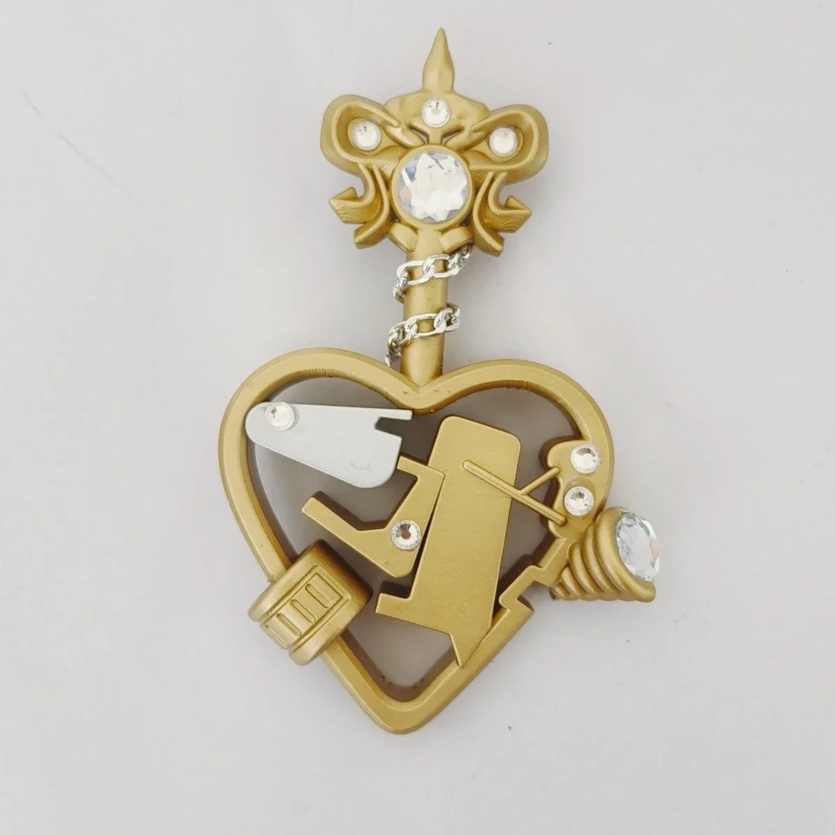 

Tracy Reznik Heart Lock Prop Identity Ⅴ Cosplay Replica Prop Decoration Character Accessories Halloween Christmas Fancy Party