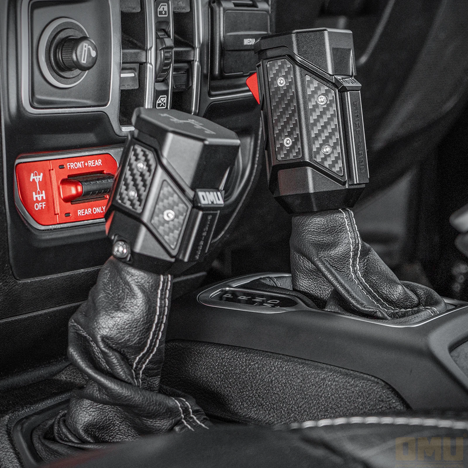 

OMU New Design Aluminum Carbon Fiber Gear Shift Knob Various Models For Jeep JL/JT From Maiker Car Accessories