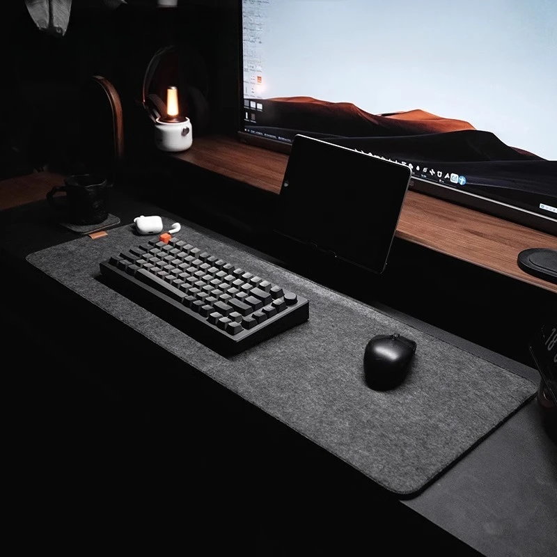 

Cork Felt Gaming Mouse Pad Large Non-Slip Desk Mat for Office & Esports Premium Computer Mousepad Waterproof Keyboard Cover