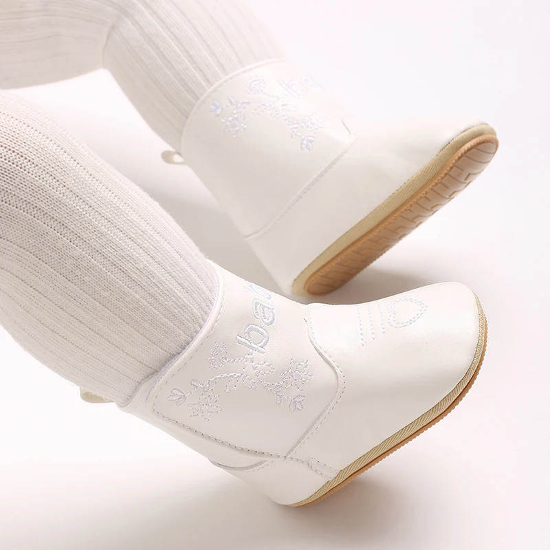 Modische Baby-Stiefel (0-18 Monate) mit niedlichem Aufdruck, hochwertiger, weicher PU-Antirutschsohle für Frühling und Herbst, Lauflernschuhe für Neugeborene – Detail 27