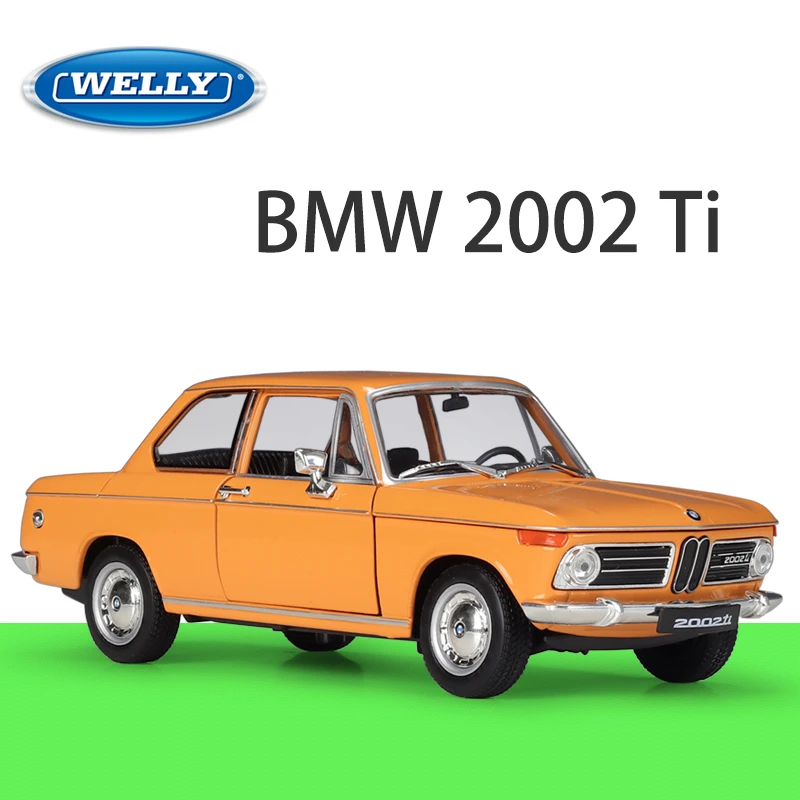 WELLY 1:24 BMW 2002 Ti Coupe Alloy Sports Car Model Diecast Metal Classic Retro Vehicles Car Model High Simulation Kids Toy Gift