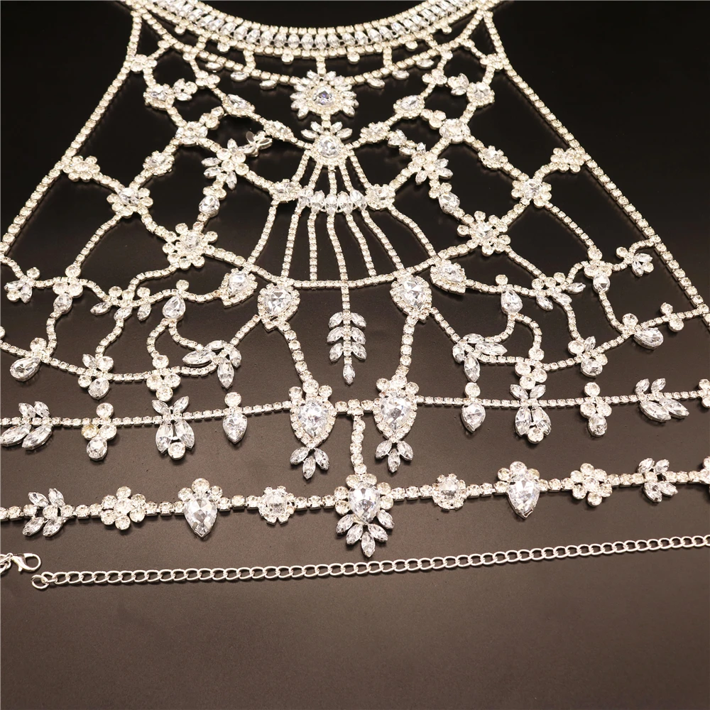 Luxury Exquisite Zircon Breast Chain Ladies Slim Fit Elegant Shiny Rhinestone Cutout Bra Necklace Prom Party Crystal Body Chain