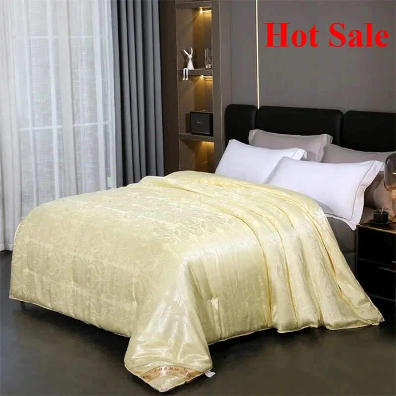 

2025 New Spider Peony High-grade Silk Quilt Cotton Spring and Autumn Quilt Thickened Warm Winter Quilt